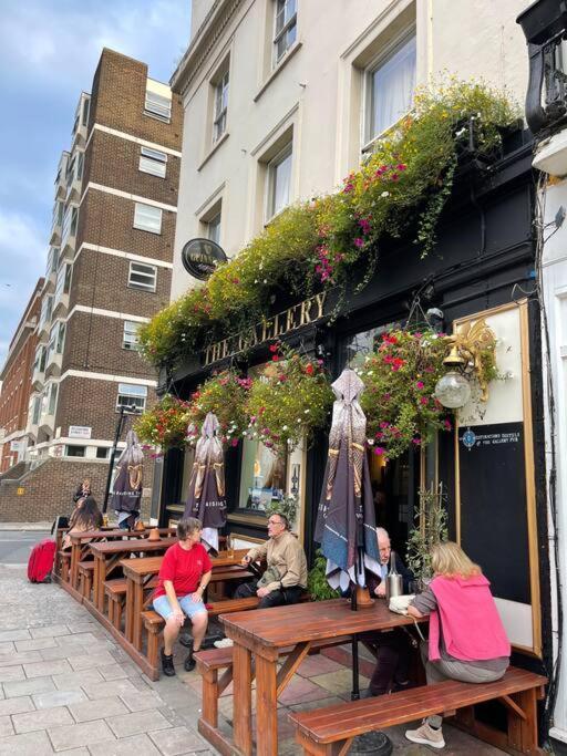 Amazing Apartment Central London Near Tube Station المظهر الخارجي الصورة
